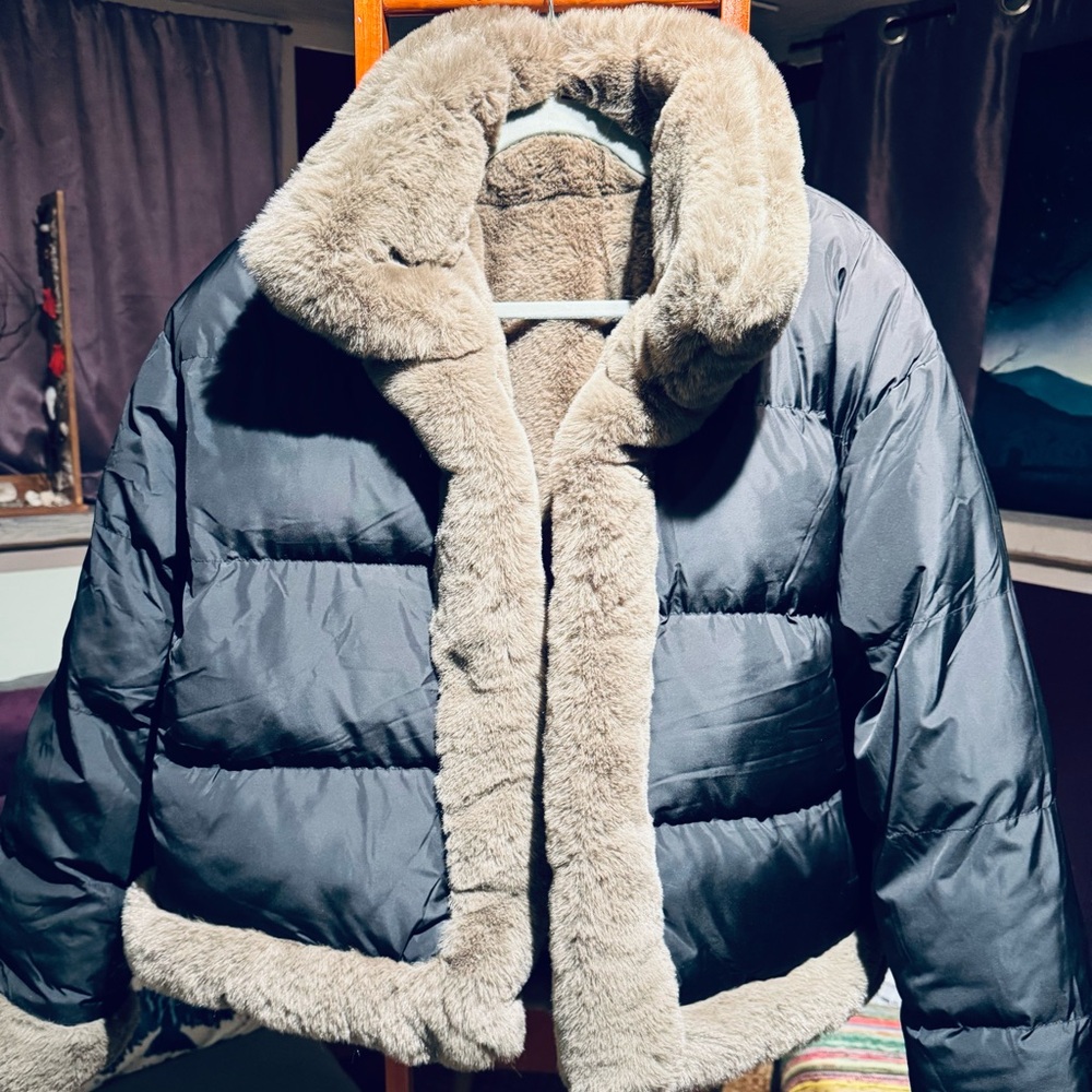 Women's Black and Tan Faux Fur Jacket - convertible